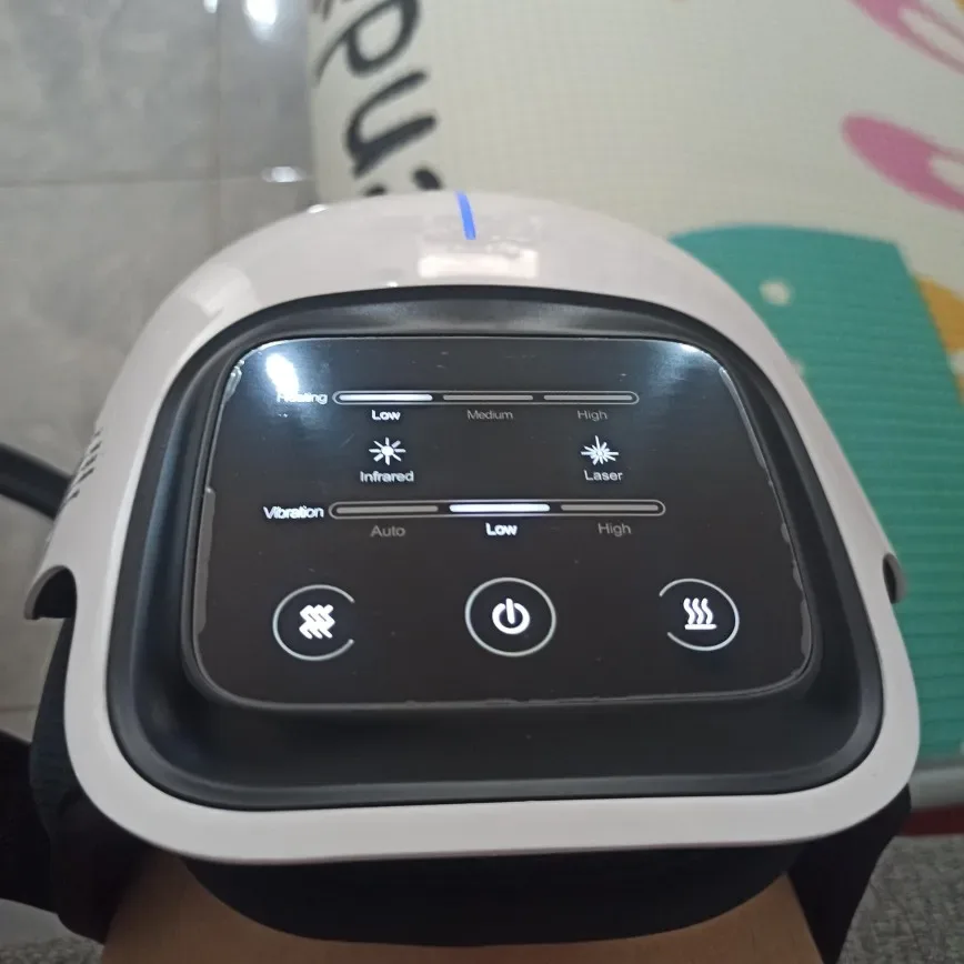GlowKnee Knee Massager photographed by Verified buyer, Mexico